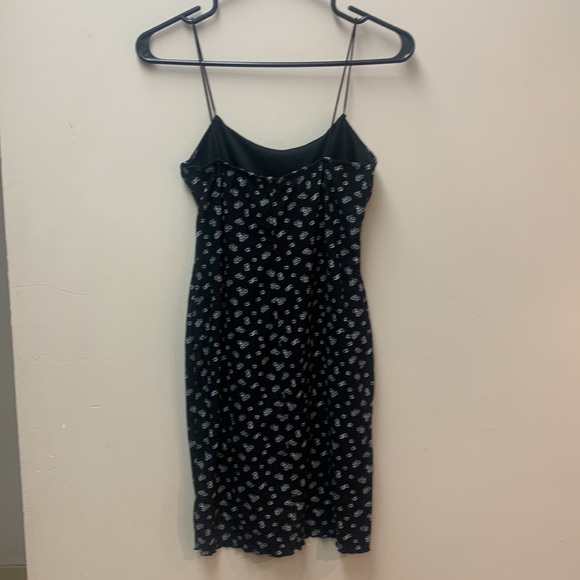 Cute Dress! - Picture 2 of 2